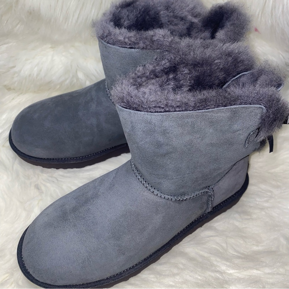 UGG - Picture 8 of 15